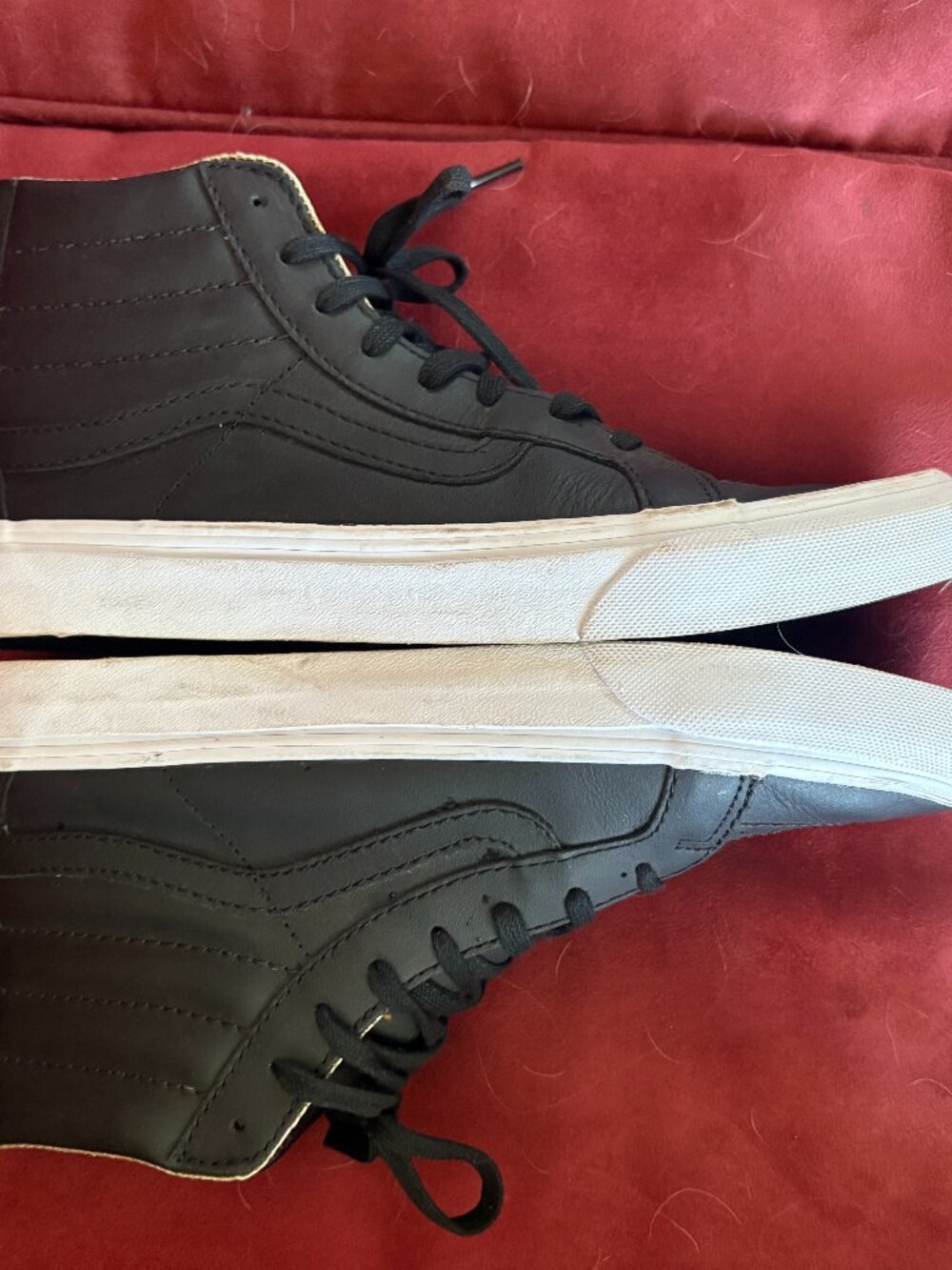 High-top Women’s Vans Black  w/ Gold Zipper - Size  Womens 9, Mens 7.5 - Picture 4 of 12